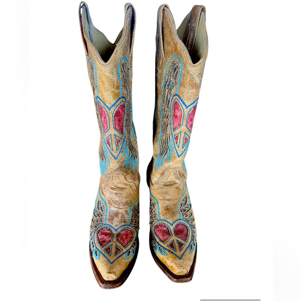 Corral Vintage Boots - Wings 🪽 Peace Sign ☮️ Heart ❤️